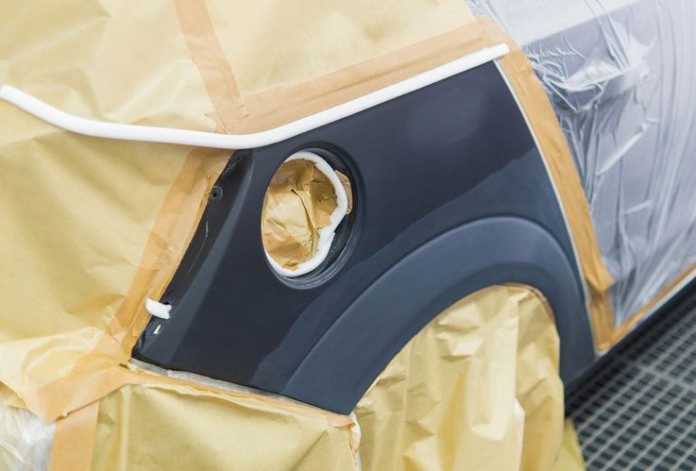 Комплексный кузовной ремонт: выгодные пакетные предложения.